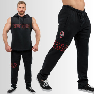 NEBBIA - Pánské tepláky s logem Mr.Olympia 705 (black)