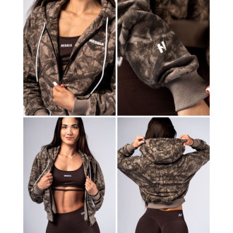NEBBIA - Crop mikina s kapucí POWER 895 (light brown camo)
