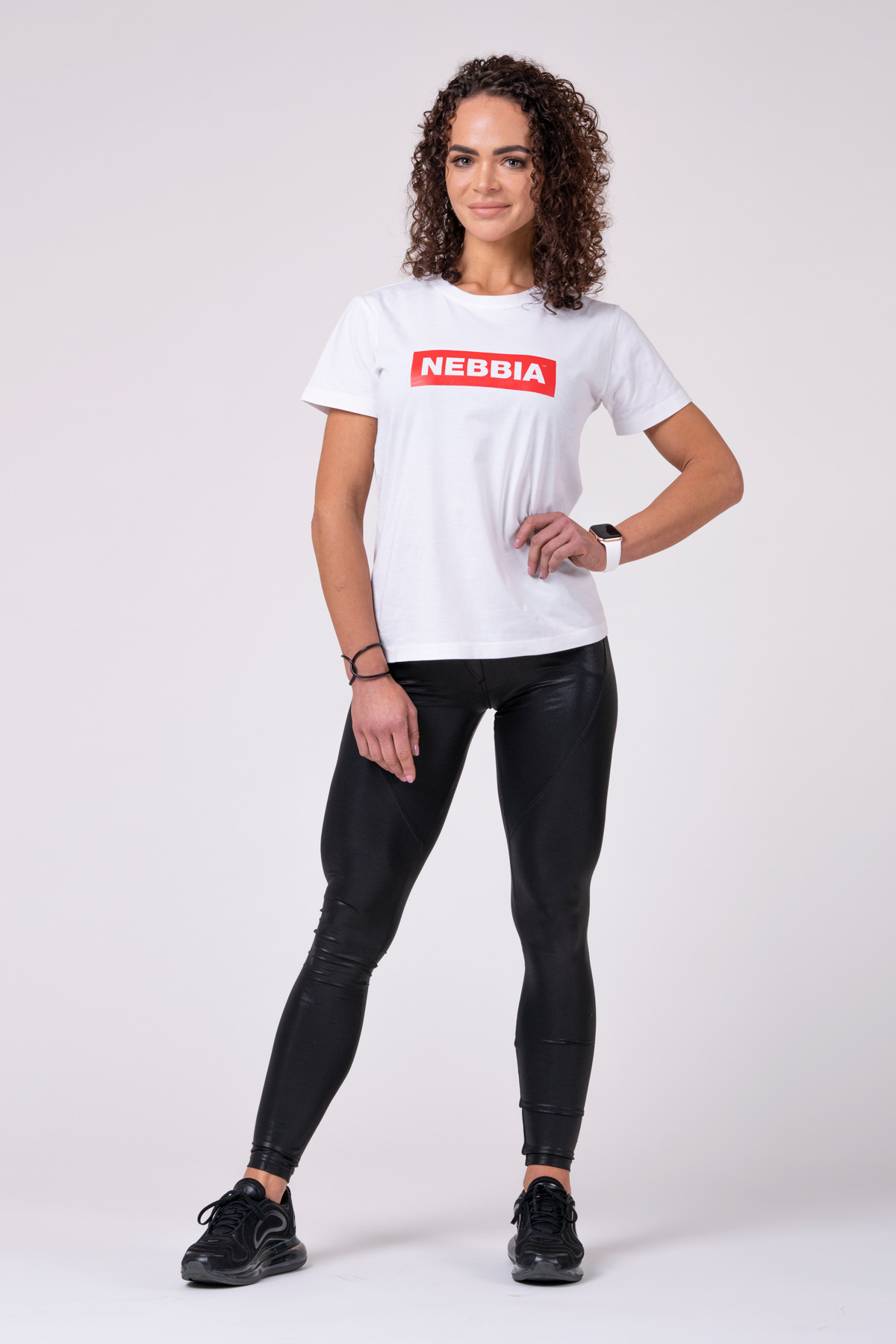 nebbia-tricko-damske-basic-592-white